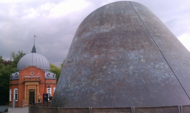 The two telescopes in the planetarium.