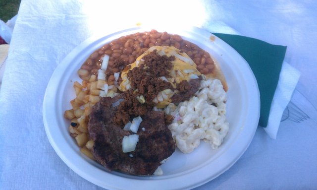 Faked a garbage plate at the family reunion.