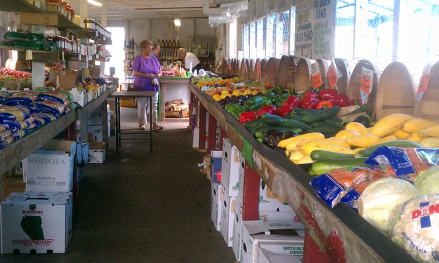 This market is as good as any farmers market -- and closer.