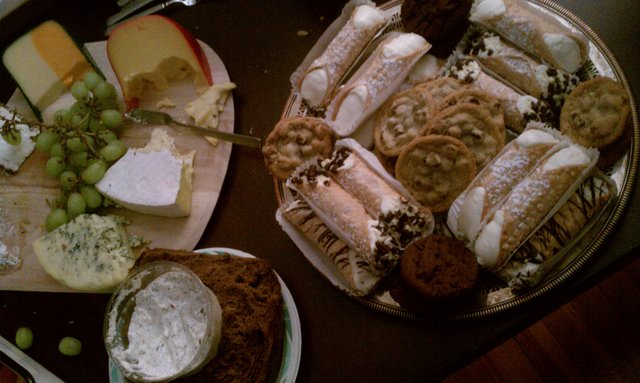 Just a bit of the spread from @VinNay.