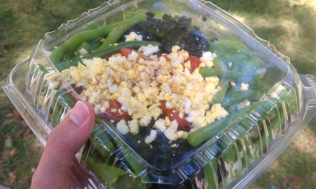 MAP salad from @WholeHogTruck: roasted tomatoes, green beans, black beans, eggs.