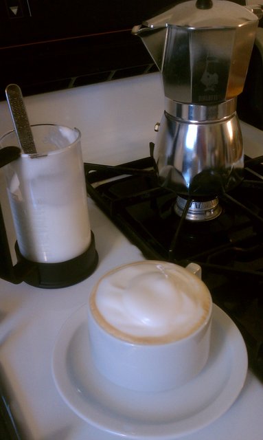 Cappucino using French press for milk (Cooks Illustrated via @stevenraines). Neat idea, but sticking with steamer.