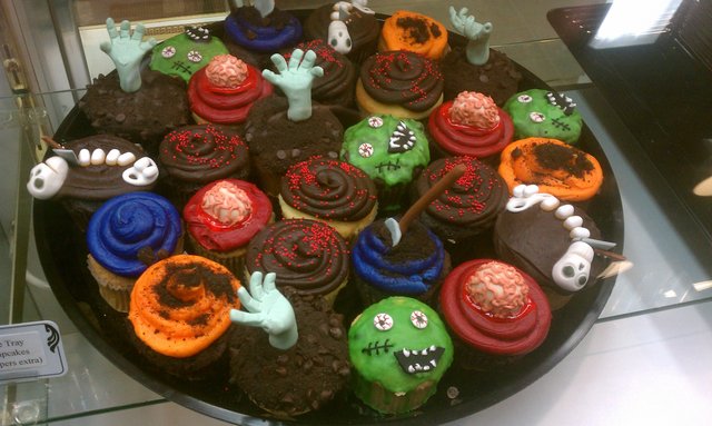 Halloween cupcakes!