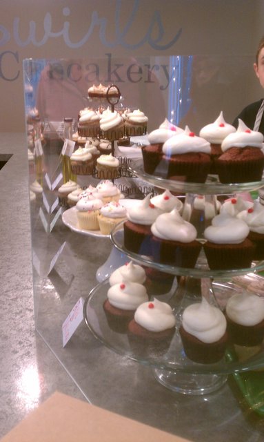 Wall-o-cupcakes.