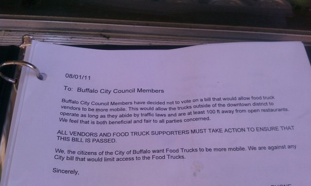 There is a #Buffalo food truck petition at @whereslloyd.