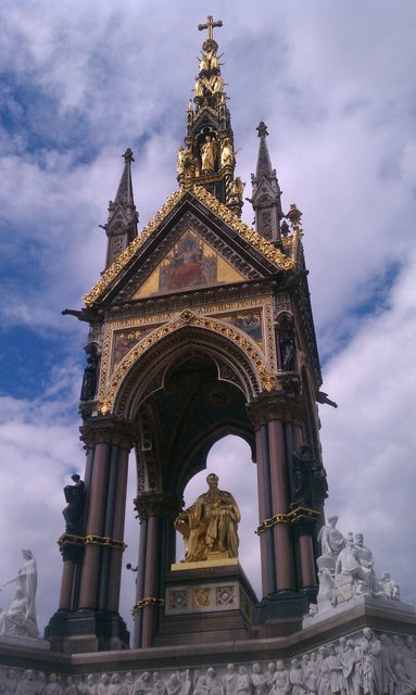 The memorial for Queen Victoria's husband is awesomer than hers.