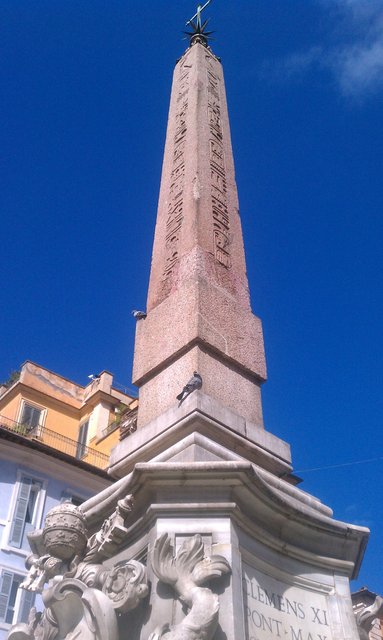 Fountain outside Pantheon, stolen from the Greeks.