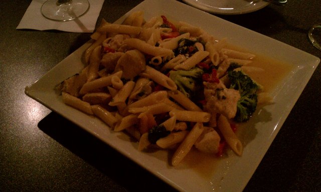 I got penne, chicken,  broccoli, artichoke, sundried tomatoes, spinach, roasted peppers, garlic butter romano sauce.