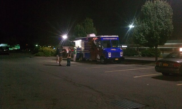 Just did a post-midnight run to @RoamingBuffalo1. Hoping food truck fare will put me to sleep.